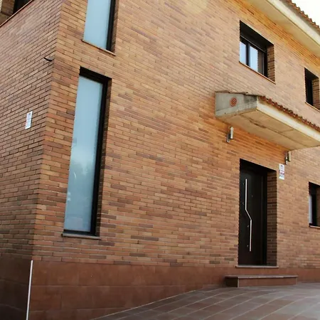 Casa Cami Del Castell Lux *