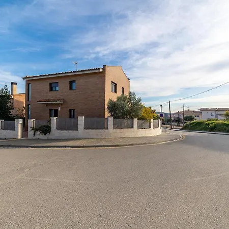 Casa Cami Del Castell Lux *