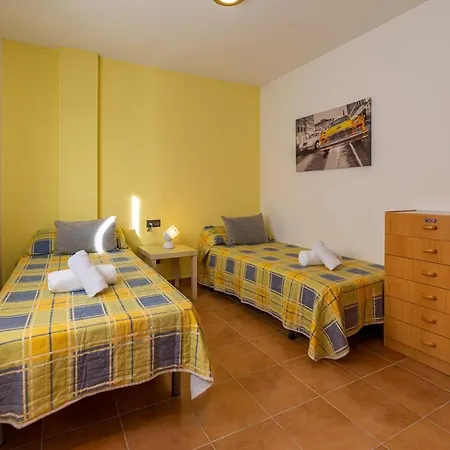 Casa Cami Del Castell Lux